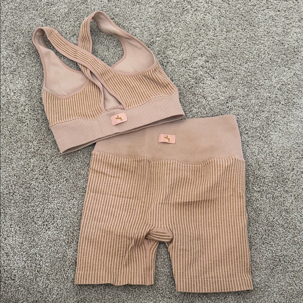 JoyLab Ribbed Sports Bra and Shorts Set